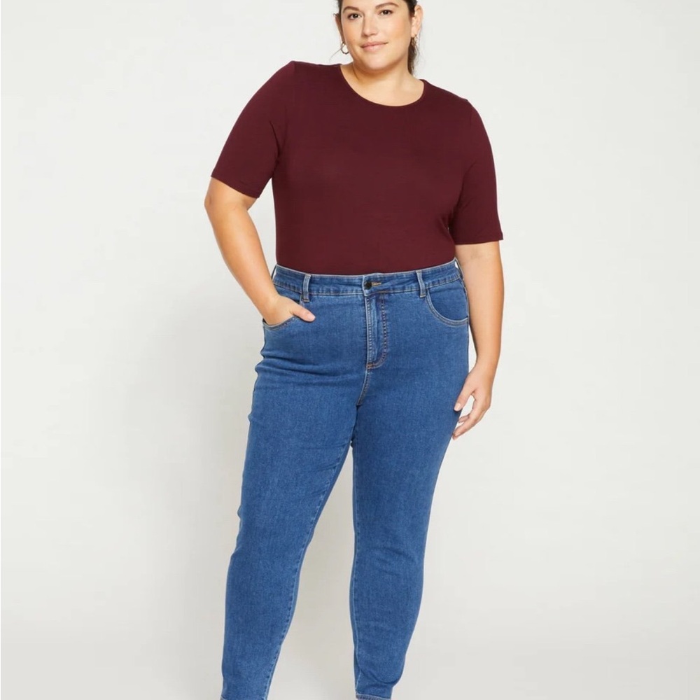 Universal Standard Odeon Rinse Petite Skinny Jeans - SIZE 18P